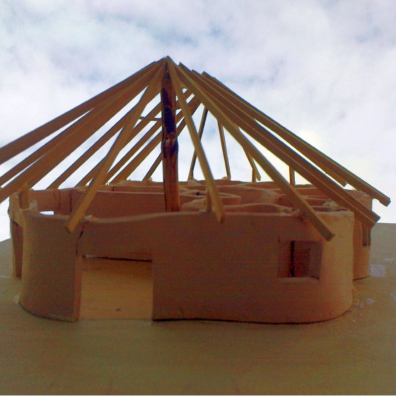 Foto eines Modells des organisch geformten Schneckenhauses Einfamilienhaus von Architekt Oliver Schilling.